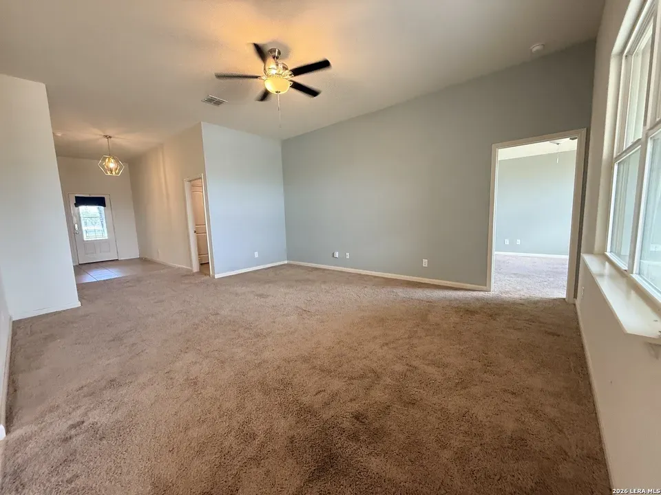 3 Bed 2 Bath Modern Contemporary Residence in New Braunfels, TX - 3