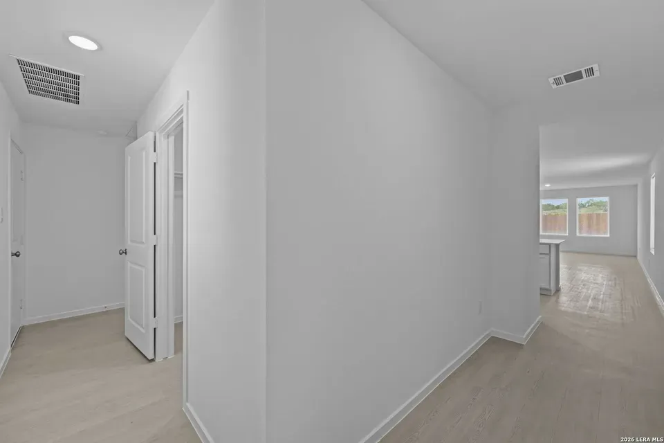 3 Bed 2 Bath Modern Contemporary Residence in New Braunfels, TX - 2