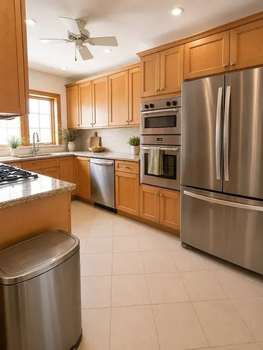 3 Bed 2 Bath Modern Contemporary Residence in New York, NY - 2