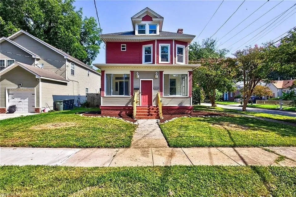 3 Bed 2 Bath Modern Contemporary Residence in Norfolk, VA - 2