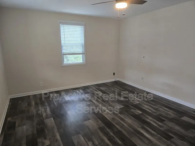 3 Bed 2 Bath Modern Contemporary Residence in Norfolk, VA - 2