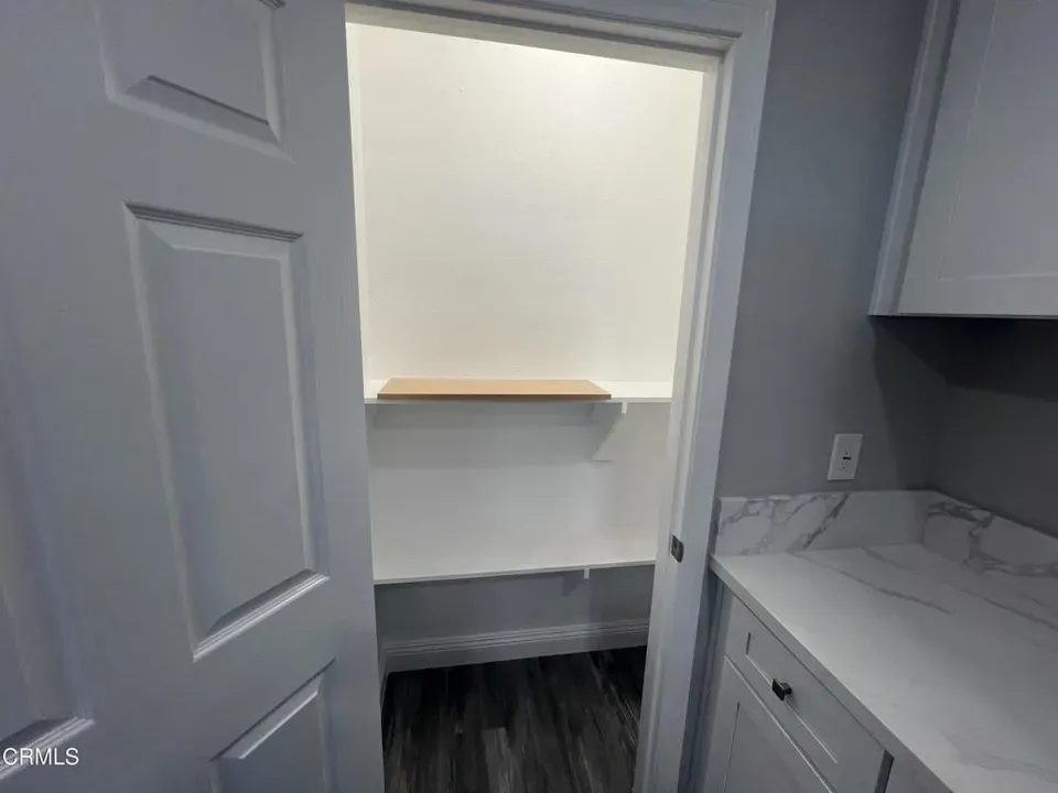 3 Bed 2 Bath Modern Contemporary Residence in Oxnard, CA - 5