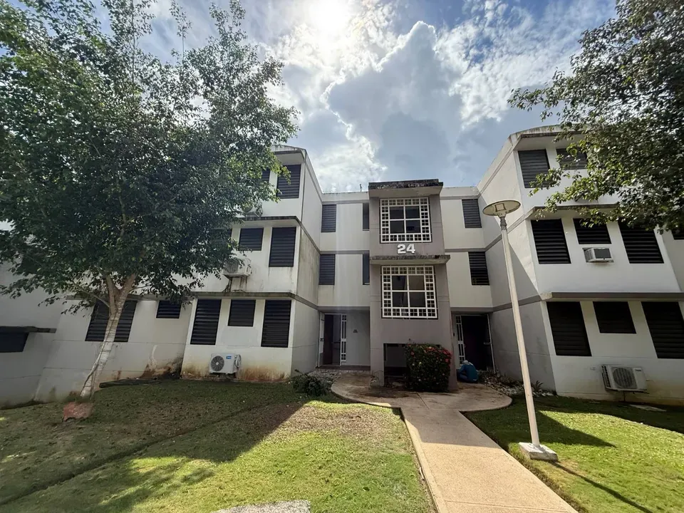 3 Bed 2 Bath Modern Contemporary Residence in San Juan, PR