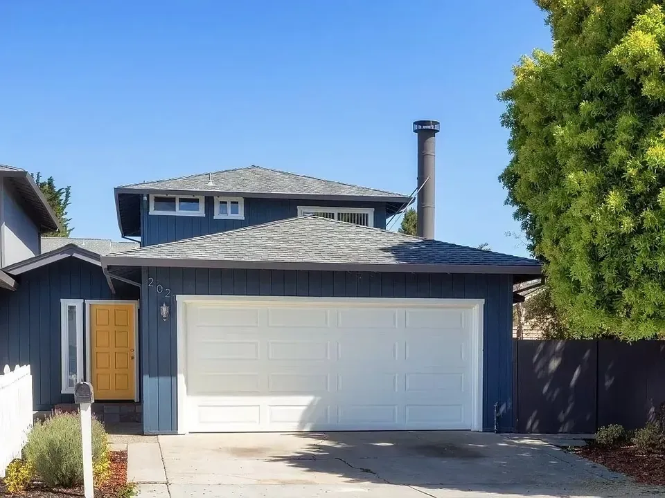 3 Bed 2 Bath Modern Contemporary Residence in Santa Cruz, CA - 1