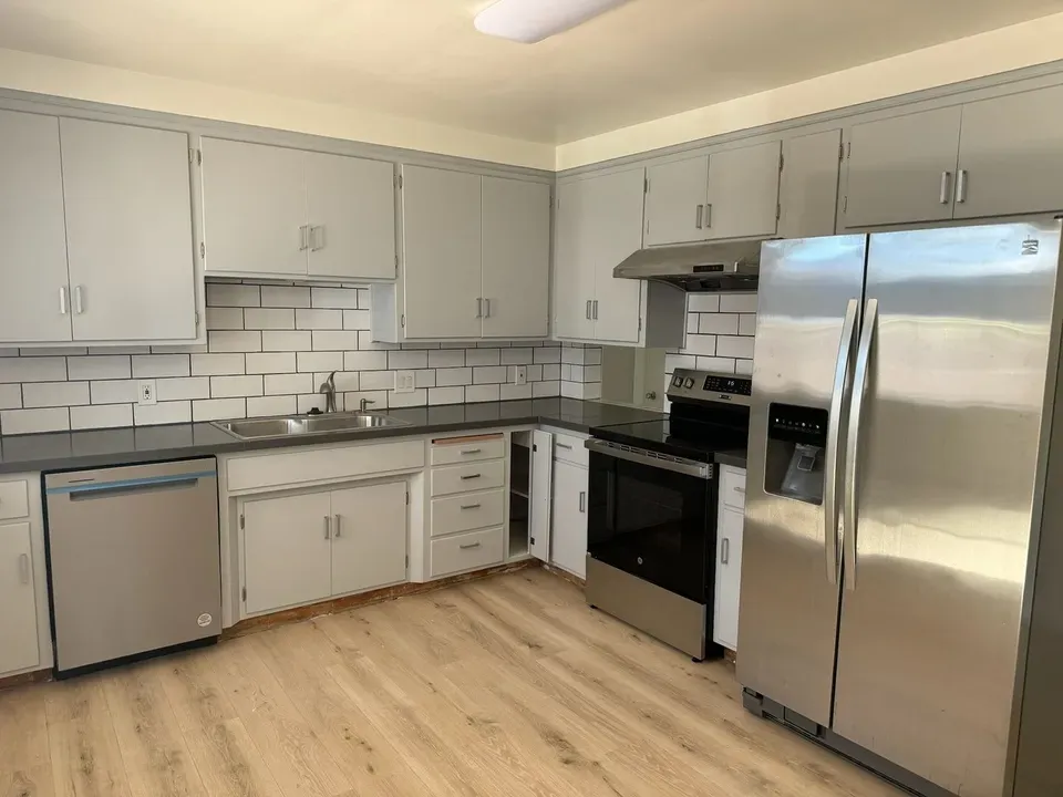 3 Bed 2 Bath Modern Contemporary Residence in Santa Cruz, CA - 1