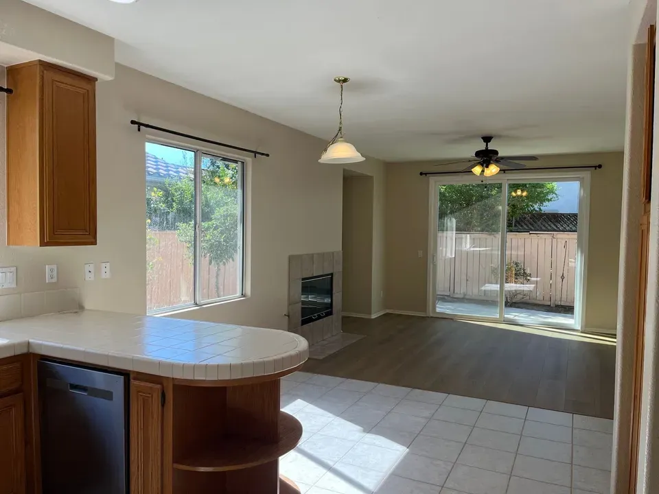 3 Bed 2 Bath Modern Contemporary Residence in Temecula, CA - 4