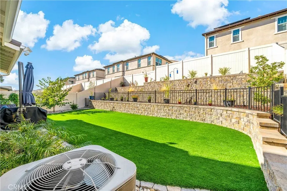 3 Bed 2 Bath Modern Contemporary Residence in Temecula, CA - 2