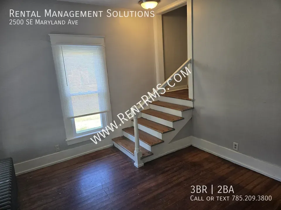 3 Bed 2 Bath Modern Contemporary Residence in Topeka, KS - 3