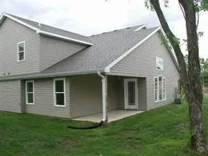 3 Bed 2 Bath Modern Contemporary Residence in Topeka, KS - 3