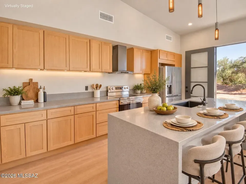 3 Bed 2 Bath Modern Contemporary Residence in Tucson, AZ