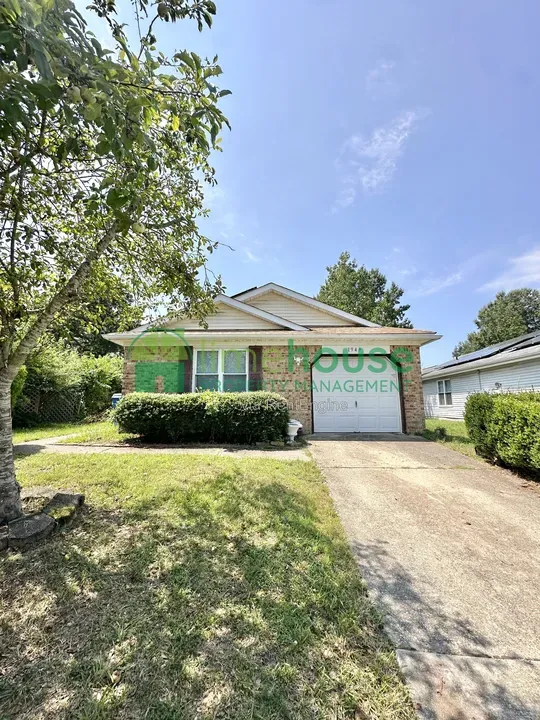 3 Bed 2 Bath Modern Contemporary Residence in Virginia Beach, VA