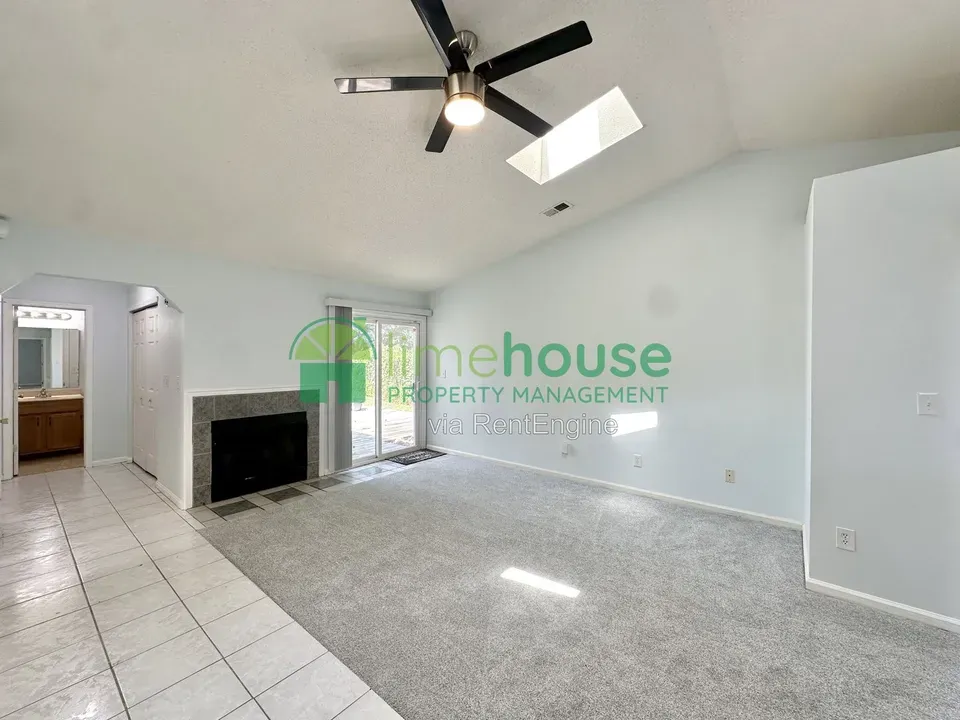 3 Bed 2 Bath Modern Contemporary Residence in Virginia Beach, VA - 3