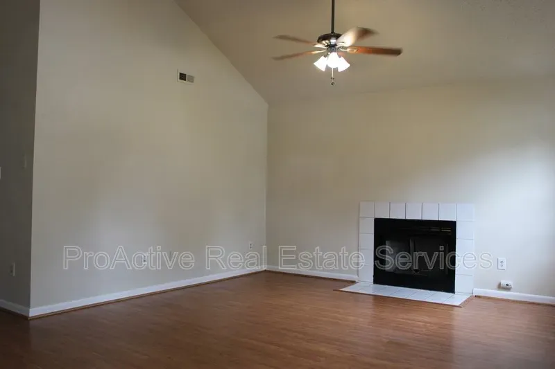 3 Bed 2 Bath Modern Contemporary Residence in Virginia Beach, VA - 3