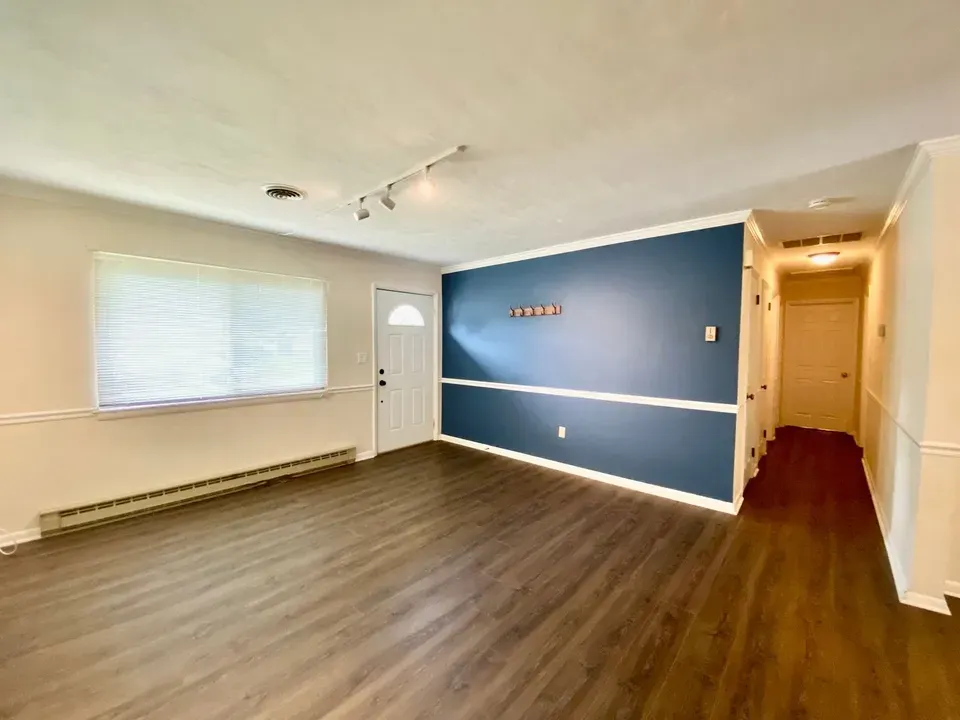 3 Bed 2 Bath Modern Contemporary Residence in Virginia Beach, VA - 3