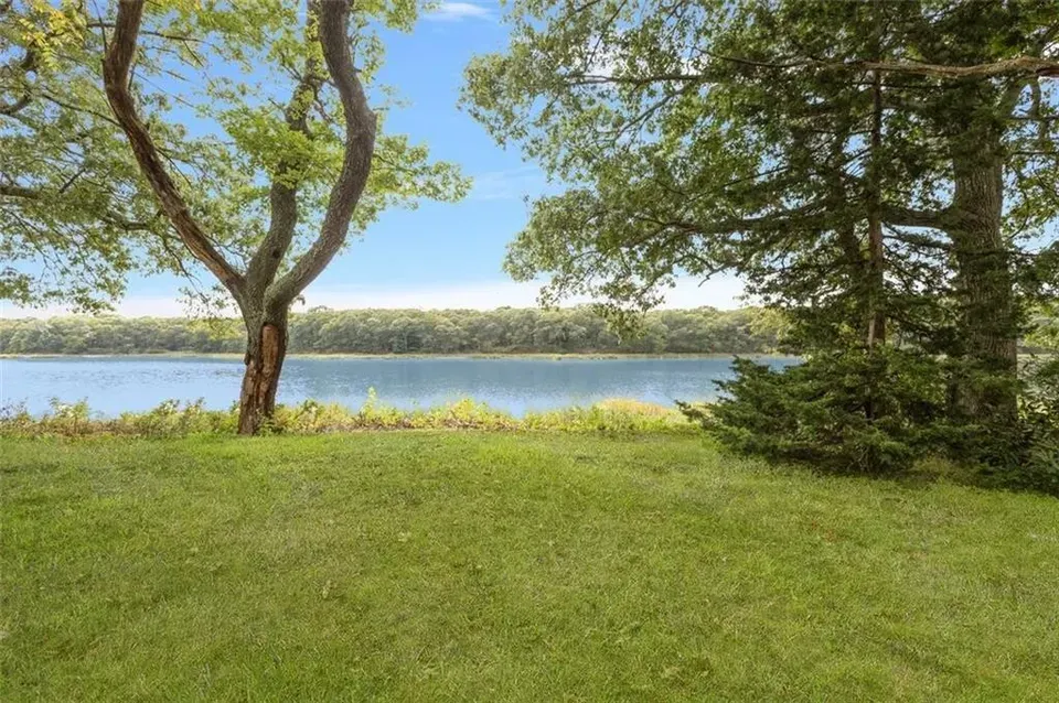 3 Bed 2 Bath Modern Contemporary Residence in Warwick, RI - 2