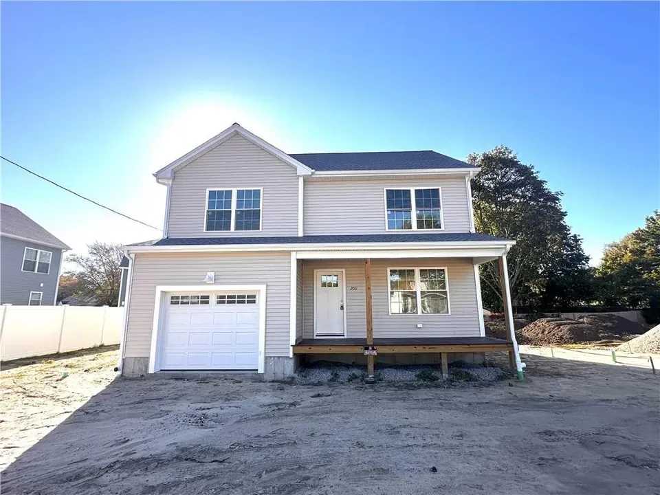 3 Bed 2 Bath Modern Contemporary Residence in Warwick, RI - 1