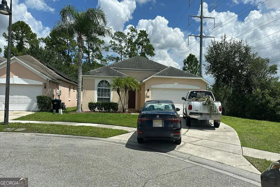 3 Bed 2 Bath Modern Farmhouse in Orlando, FL