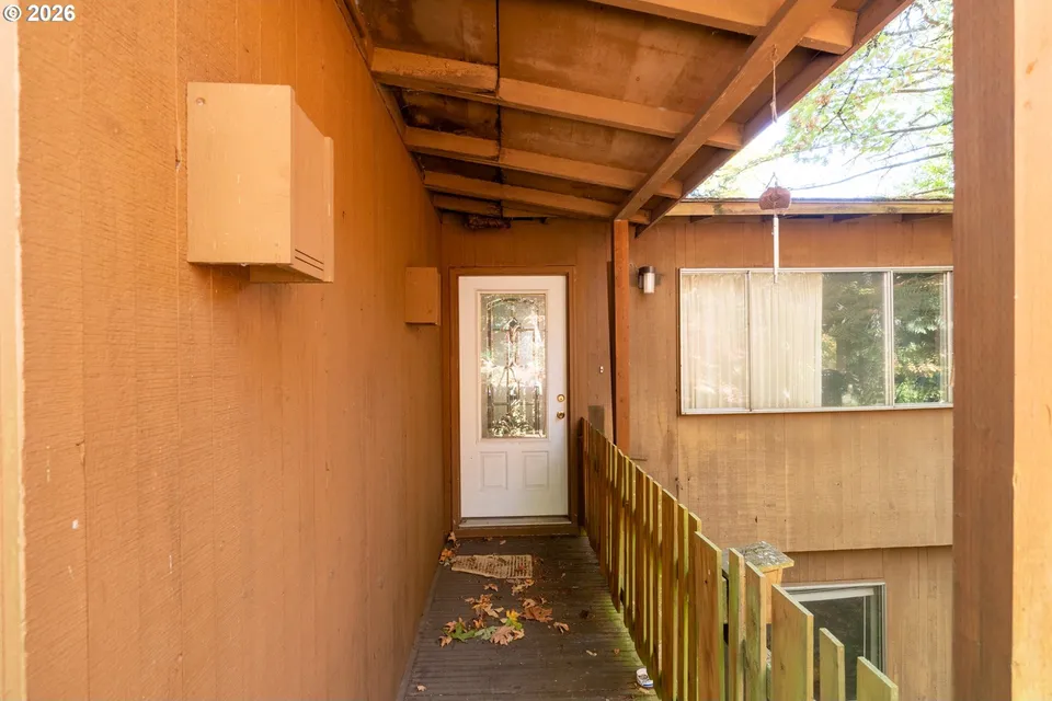 Interior view 3