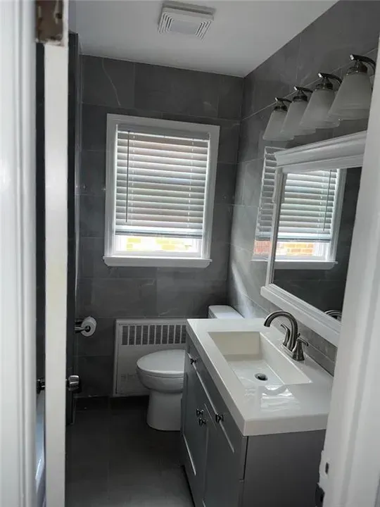 3 Bed 2 Bath Multi-Unit Residential Property in Brooklyn, NY - 4