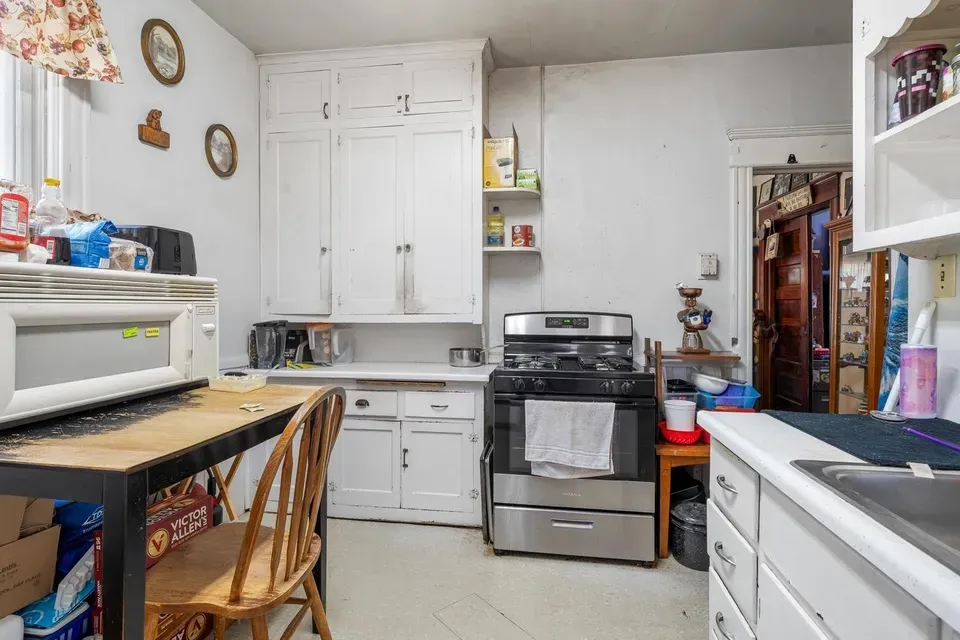 3 Bed 2 Bath Multi-Unit Residential Property in Green Bay, WI - 5
