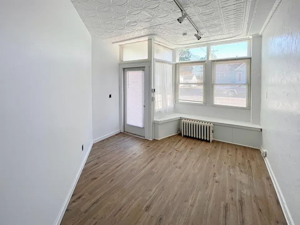 3 Bed 2 Bath Multi-Unit Residential Property in Green Bay, WI - 4