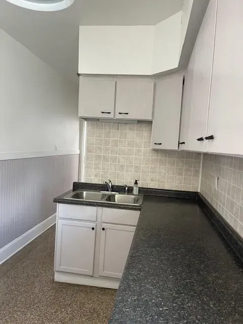 3 Bed 2 Bath Multi-Unit Residential Property in Kenosha, WI - 4