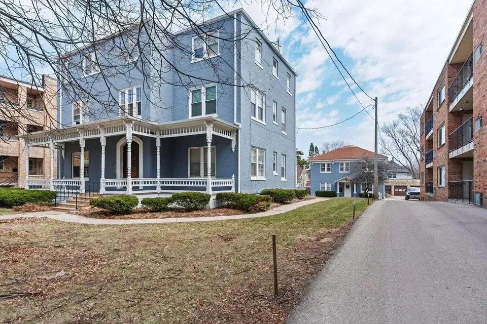3 Bed 2 Bath Multi-Unit Residential Property in Kenosha, WI