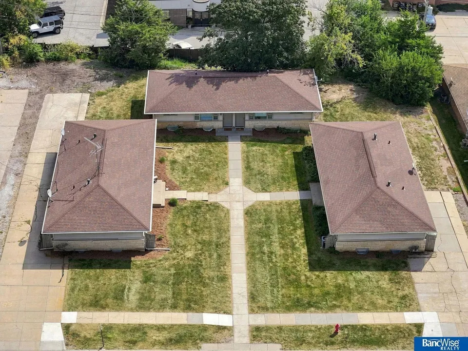 3 Bed 2 Bath Multi-Unit Residential Property in Lincoln, NE