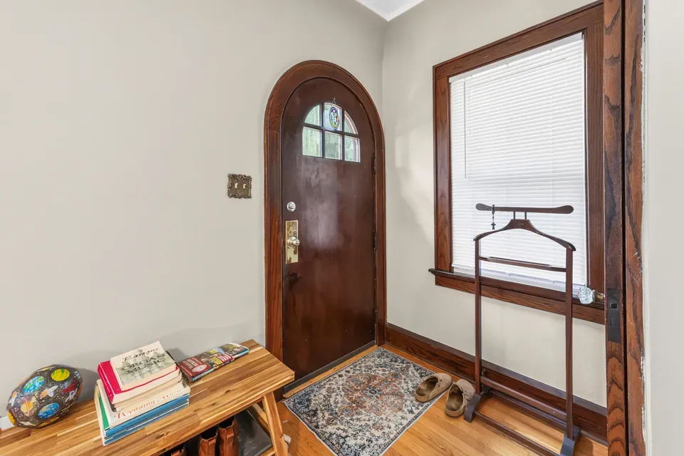 3 Bed 2 Bath Multi-Unit Residential Property in Milwaukee, WI - 2