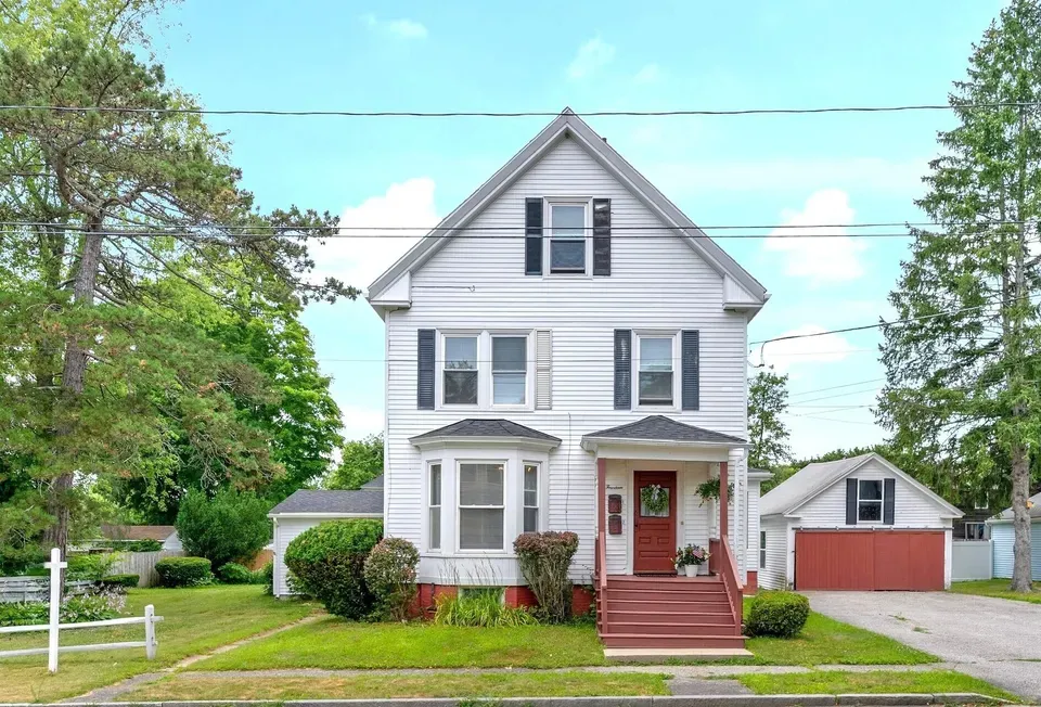 3 Bed 2 Bath Multi-Unit Residential Property in Portland, ME - 2