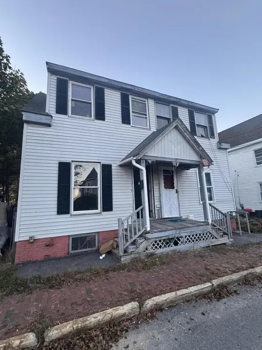 3 Bed 2 Bath Multi-Unit Residential Property in Portland, ME - 2