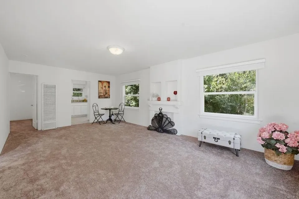 3 Bed 2 Bath Multi-Unit Residential Property in San Diego, CA - 4