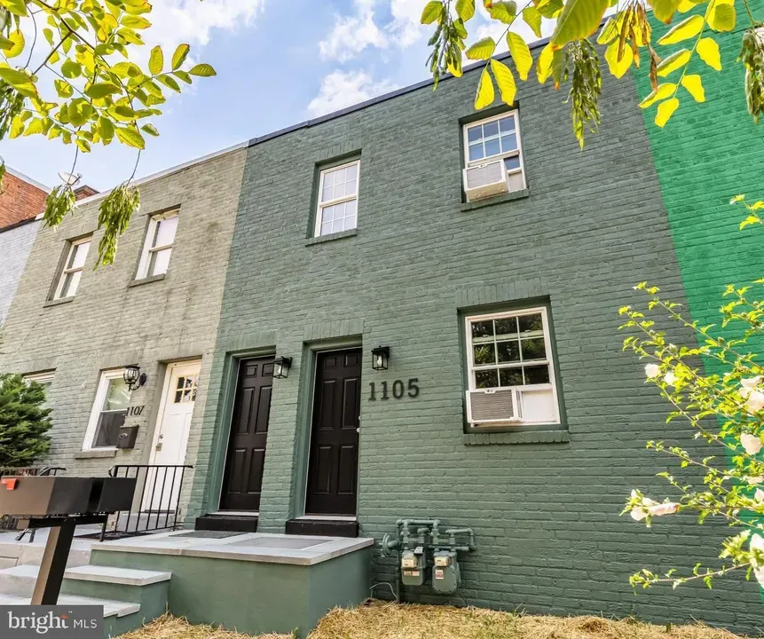 3 Bed 2 Bath Multi-Unit Residential Property in Washington, DC - 1