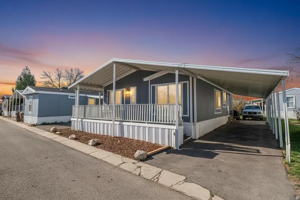 3 Bed 2 Bath Traditional Craftsman in Salt Lake City, UT