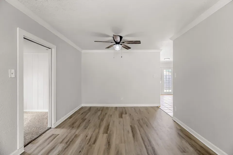 3 Bed 2 Bath Traditional Suburban Family Home in Allen, TX - 4