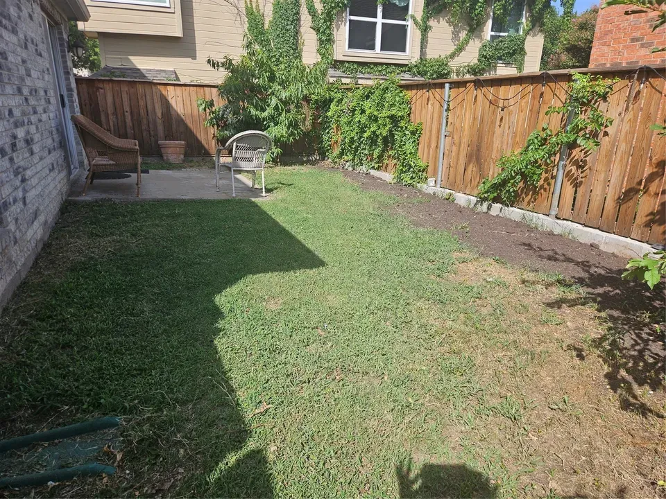 3 Bed 2 Bath Traditional Suburban Family Home in Allen, TX - 2