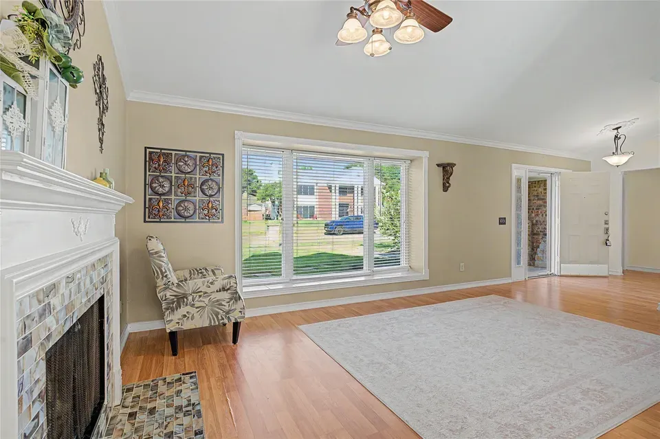 3 Bed 2 Bath Traditional Suburban Family Home in Allen, TX - 5