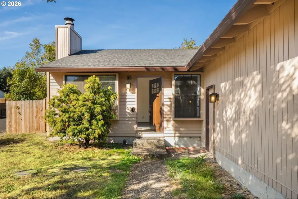 3 Bed 2 Bath Traditional Suburban Family Home in Beaverton, OR - 4