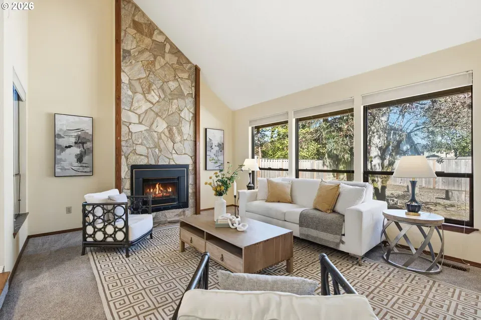 3 Bed 2 Bath Traditional Suburban Family Home in Beaverton, OR - 5