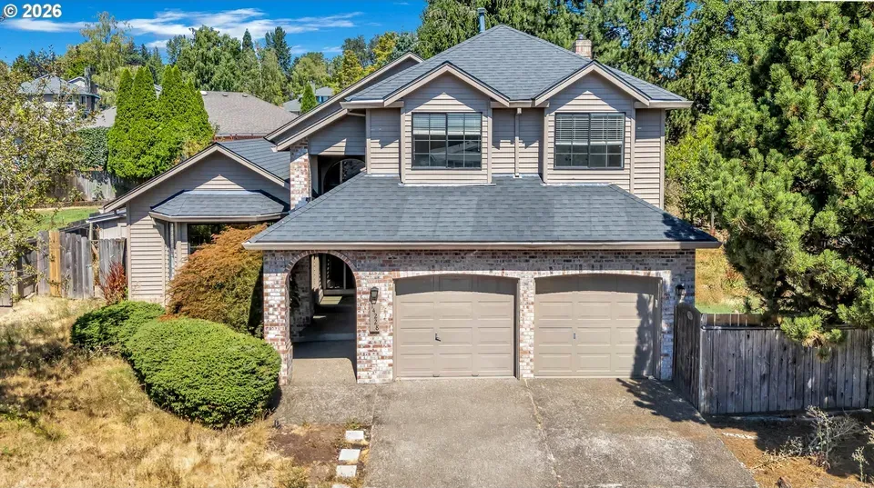3 Bed 2 Bath Traditional Suburban Family Home in Beaverton, OR - 1