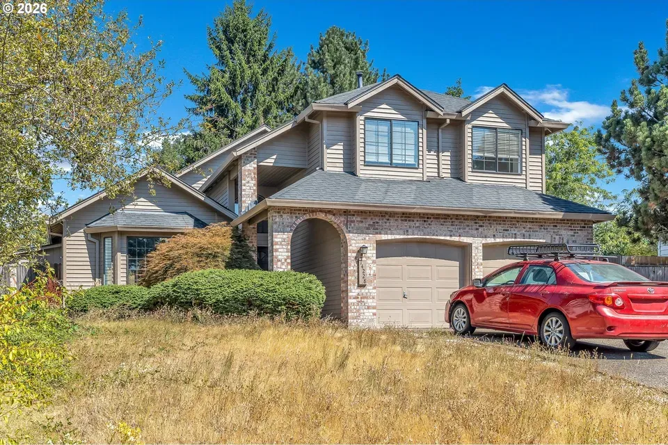 3 Bed 2 Bath Traditional Suburban Family Home in Beaverton, OR - 3
