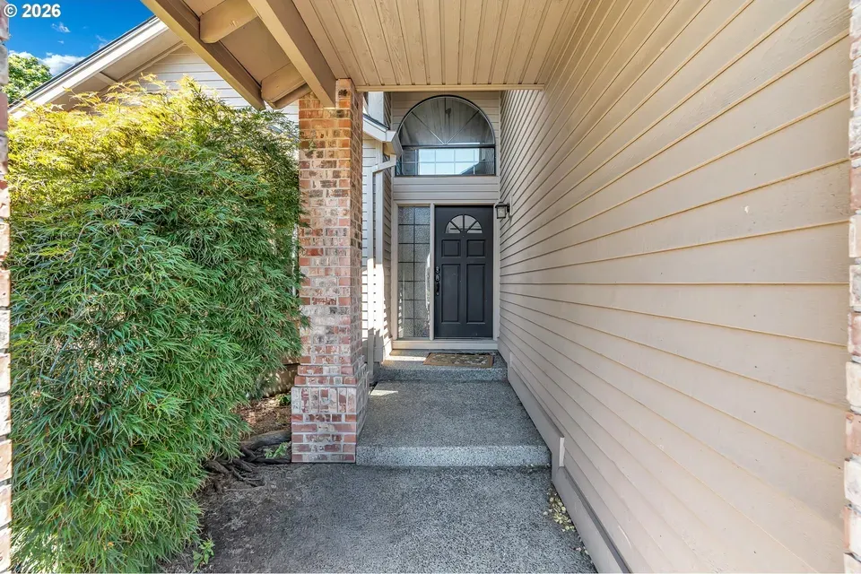 3 Bed 2 Bath Traditional Suburban Family Home in Beaverton, OR - 4