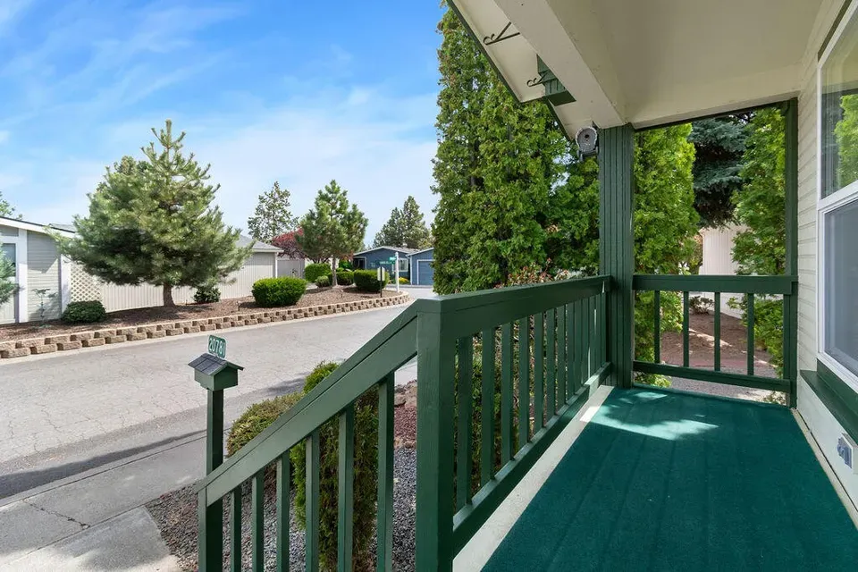 3 Bed 2 Bath Traditional Suburban Family Home in Bend, OR - 3