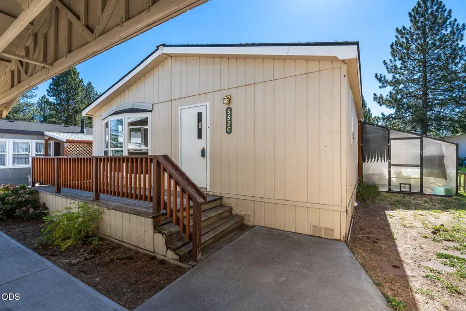 3 Bed 2 Bath Traditional Suburban Family Home in Bend, OR - 5