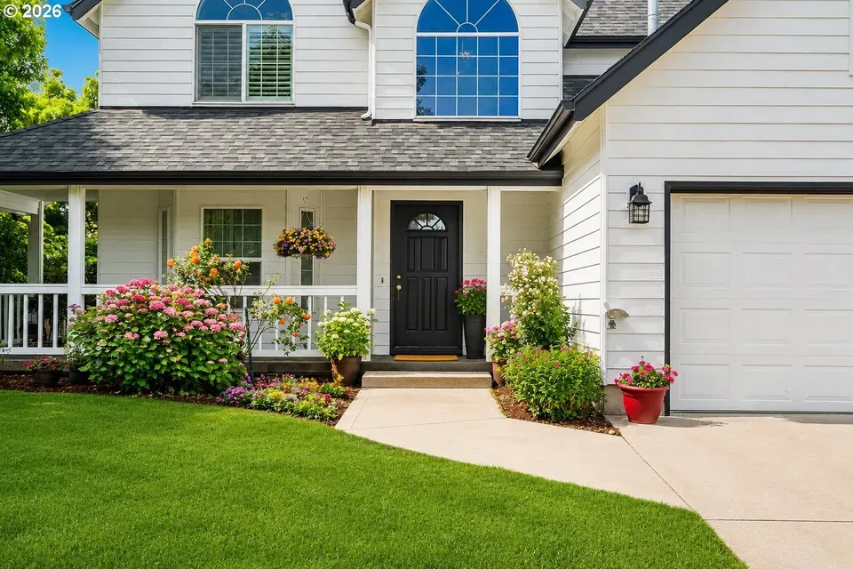 3 Bed 2 Bath Traditional Suburban Family Home in Corvallis, OR - 3