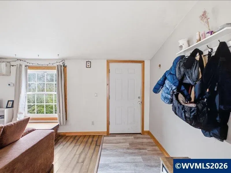3 Bed 2 Bath Traditional Suburban Family Home in Corvallis, OR - 4