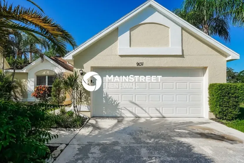 3 Bed 2 Bath Traditional Suburban Family Home in Fort Myers, FL