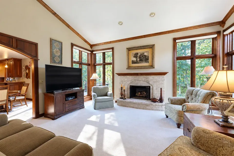 3 Bed 2 Bath Traditional Suburban Family Home in Green Bay, WI - 5