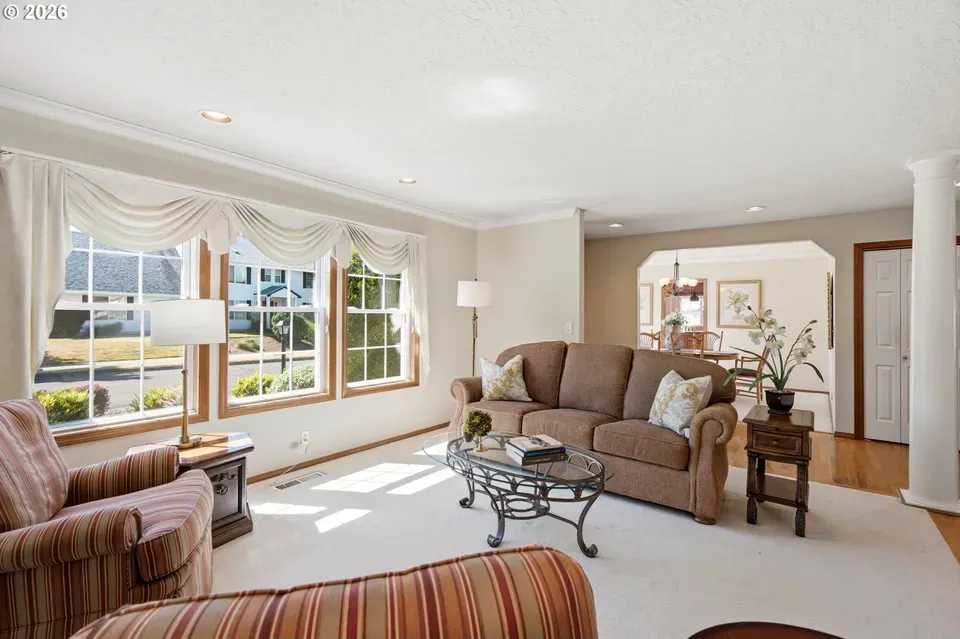 3 Bed 2 Bath Traditional Suburban Family Home in Hillsboro, OR - 5