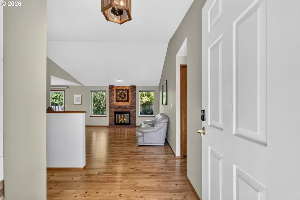 3 Bed 2 Bath Traditional Suburban Family Home in Hillsboro, OR - 5
